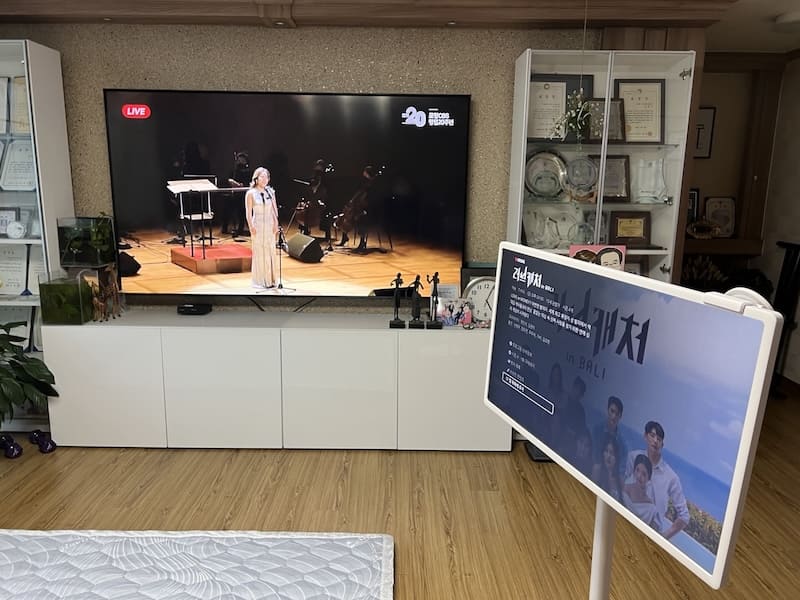 LG TV와 스탠바이미 후기